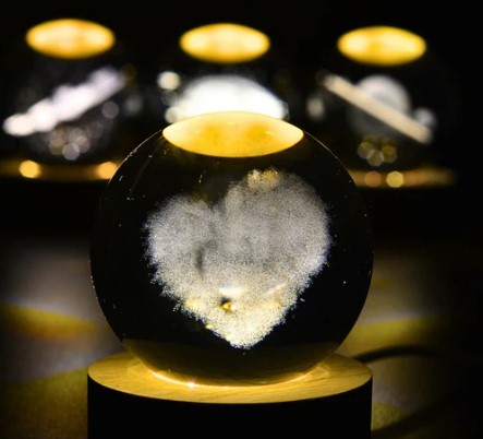 Crystal Lamp - Misty Heart