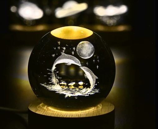 Crystal Lamp – Dolphin Edition